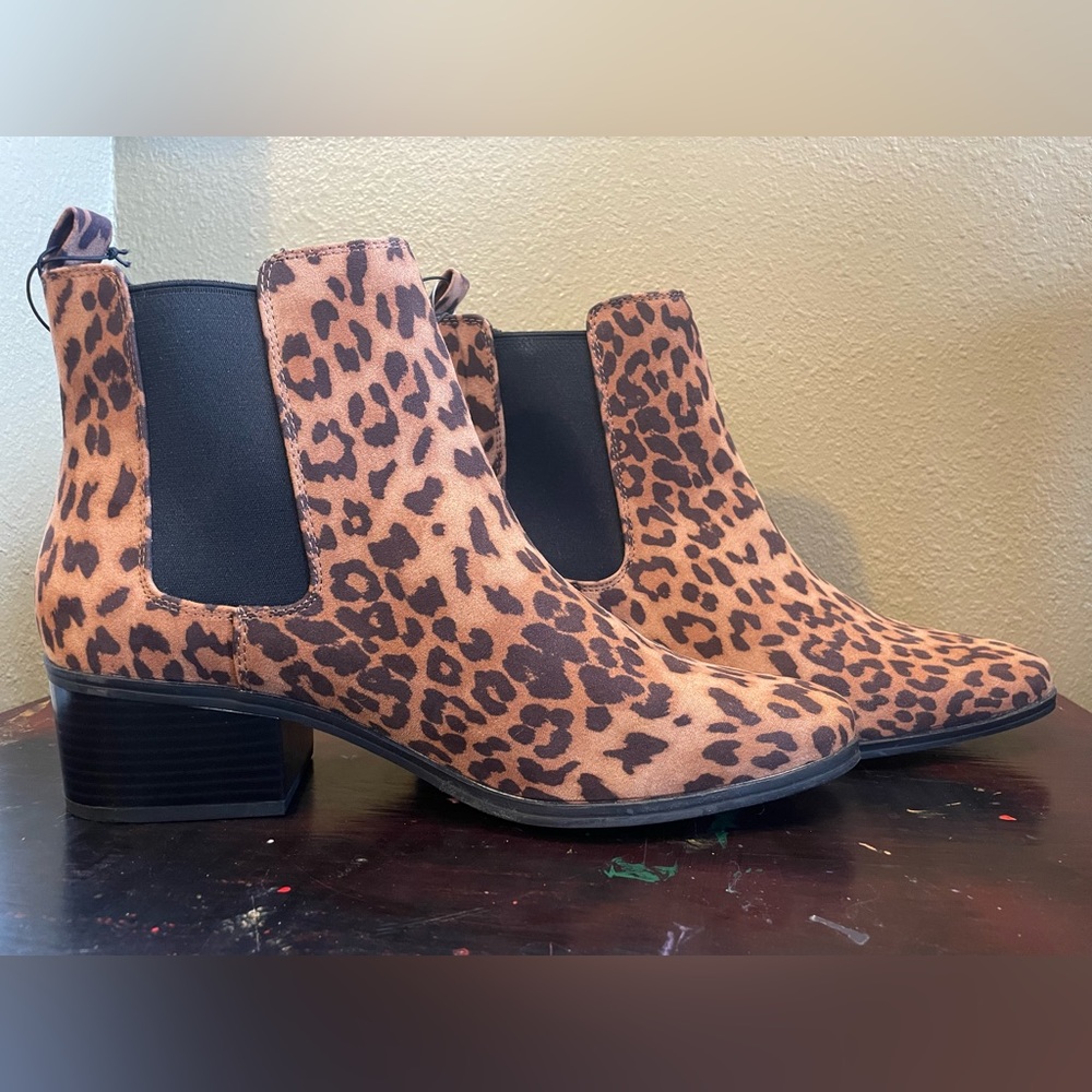 Women’s A New Day Leopard Print Ankle Booties Size 11